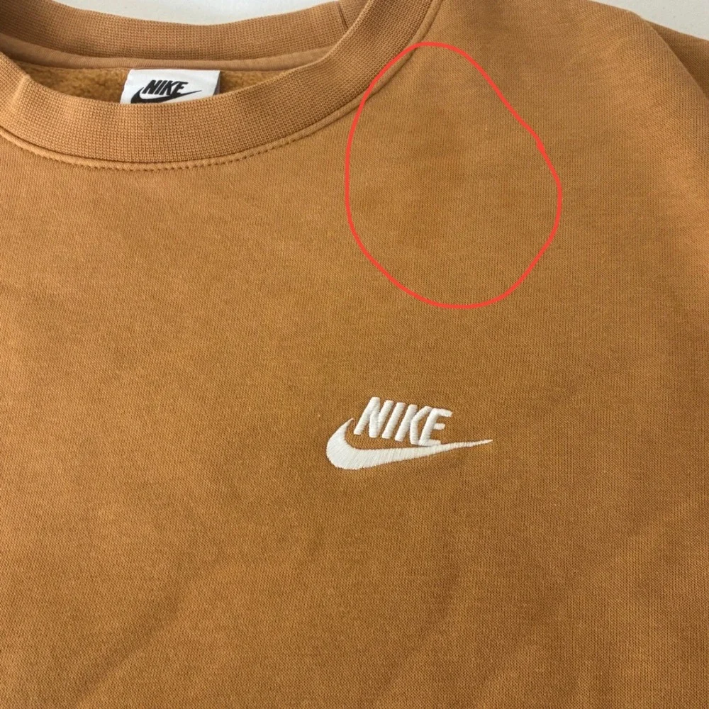 Nike Mens Club Fleece Crewneck Sweatshirt Brown Tan BV2662-224 Size L